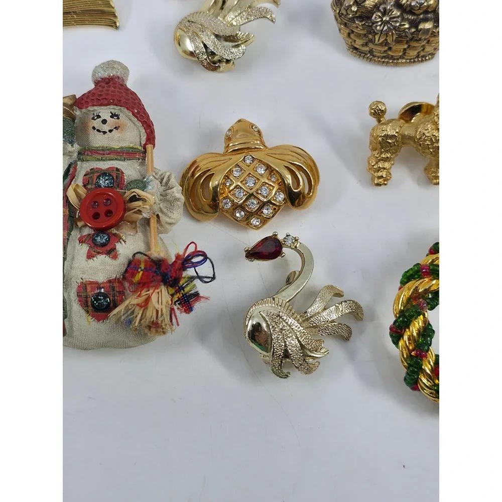 Vintage‎ Brooch Pin Lot Gold Tone Rhinestone Enamel Christmas Halloween 11pc